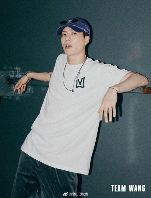 吃瓜娱乐圈王嘉尔是谁呀,娱乐圈的瓜中明星